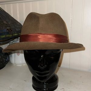 Vintage 5X Beaver Fur felt Byrnie Utz Seattle Bowler hat